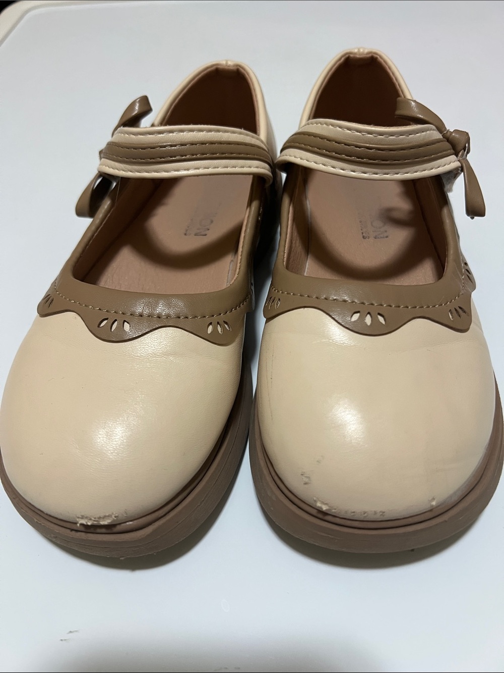 Kids Mary Jane School Shoes in Cream and Tan